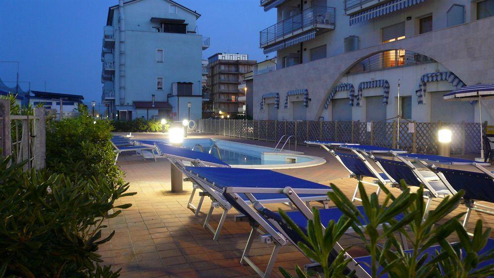 Residence Moderno Lido Di Savio Εξωτερικό φωτογραφία