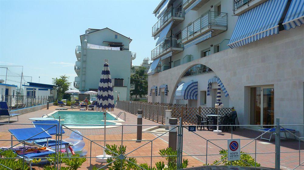 Residence Moderno Lido Di Savio Εξωτερικό φωτογραφία